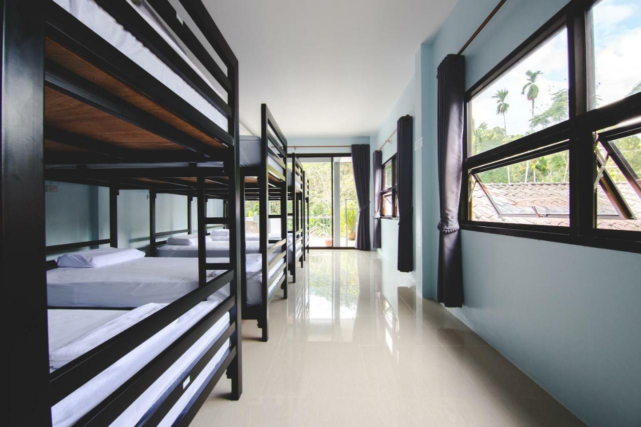 Khaosok Secret Hostel Khao Sok National Park Экстерьер фото